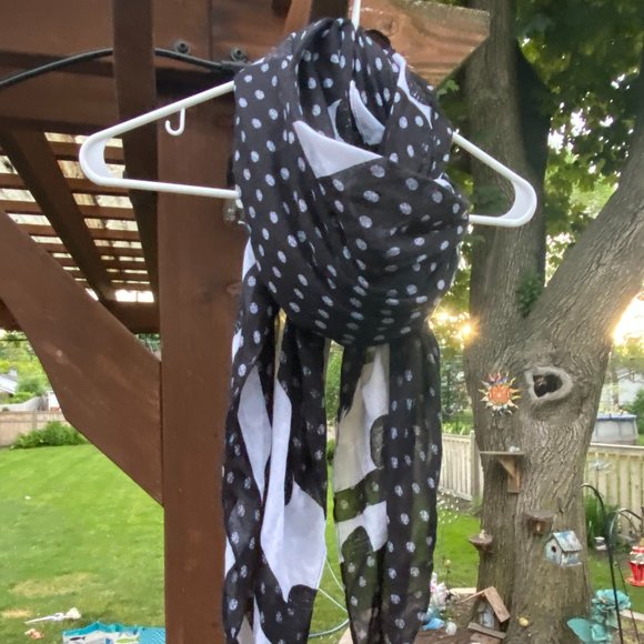 Vera Bradley Accessories - Vera Bradley Black Polka Dot Oversized Scarf